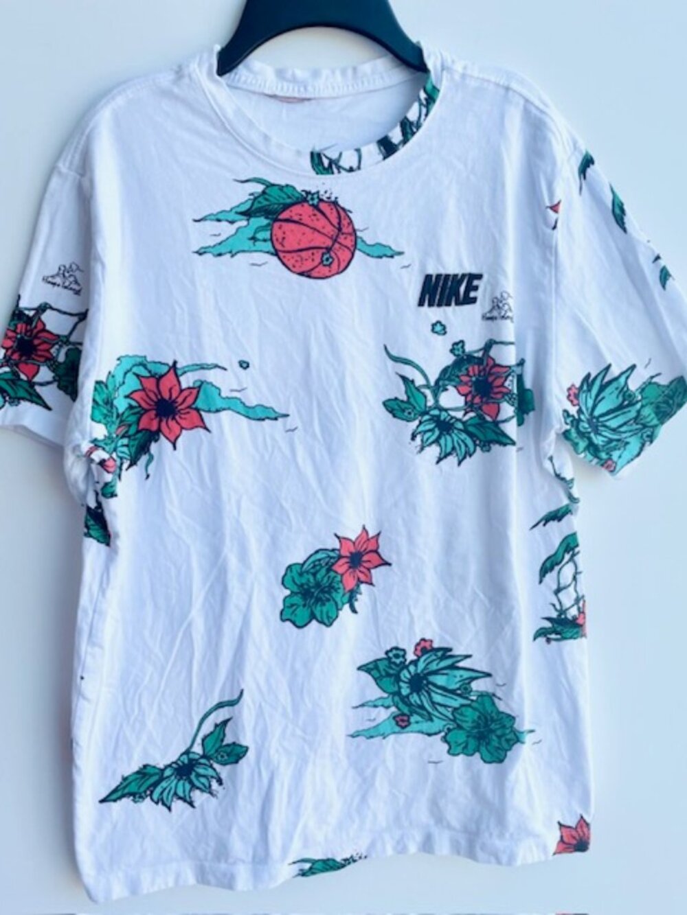Men’s Large Nike White Allover Print Basketball T-Shirt “Hoop Island” Floral